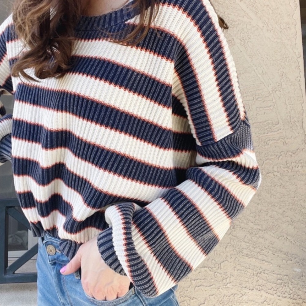 Vestique | Drop Shoulder Striped Sweater Top